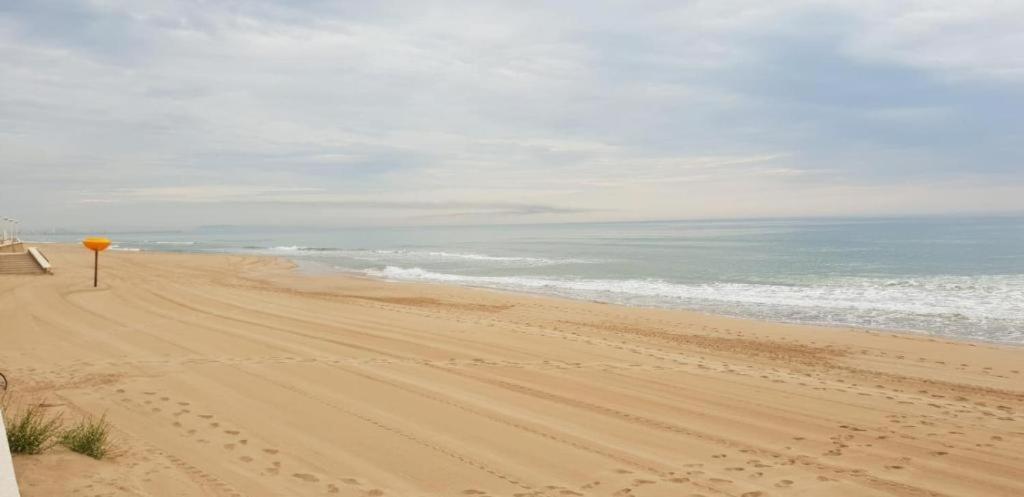 Piles Playa Beach Apartment Εξωτερικό φωτογραφία